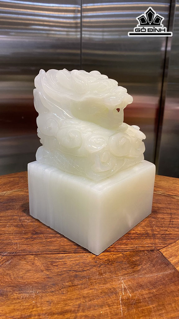Ấn Rồng Đá Onyx Trắng Cao 18 Ngang 10 (cm) 3,7kg