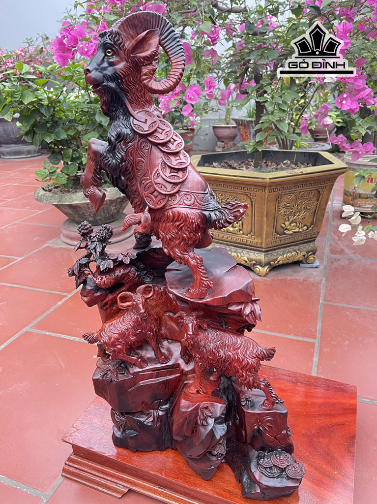 Tượng Tam Dương Khai Thái Gỗ Trắc Cao 81 Ngang 45 Sâu 26 (cm)