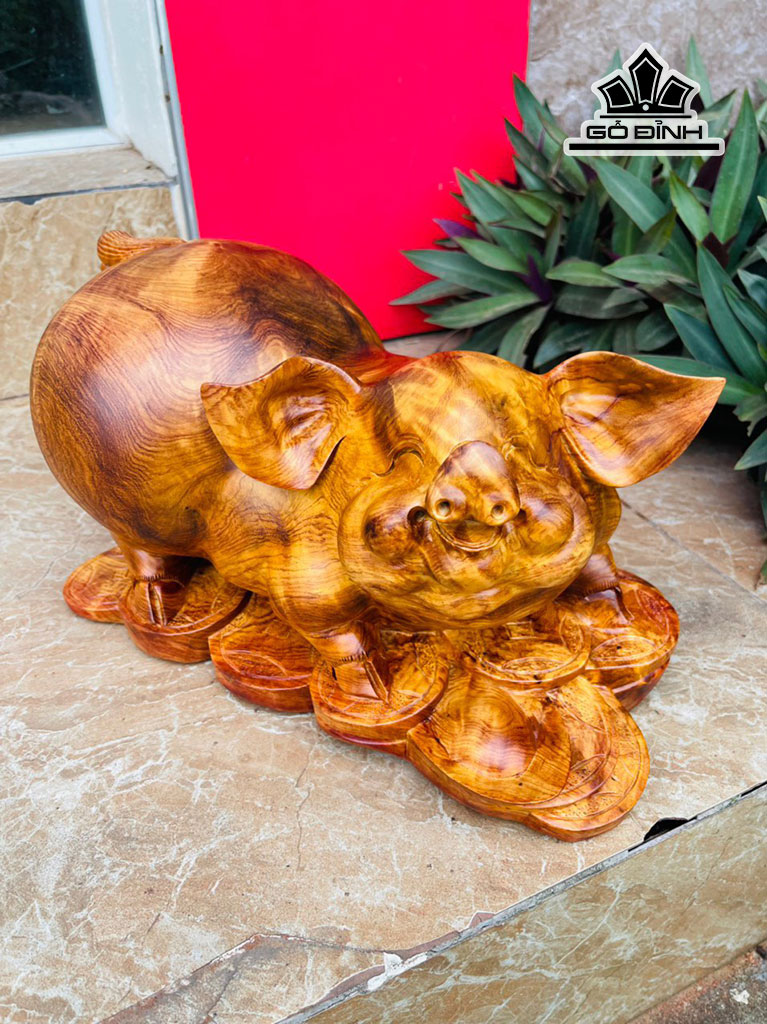 Tượng Heo Gỗ Hương Cao 19 Ngang 35 Sâu 18 (cm)