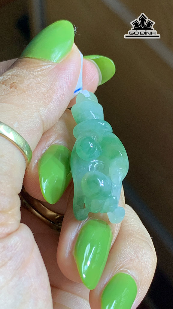 Mặt Dây Chuyền Hoa Bay Đá Cẩm Thạch Cao 36,5 Ngang 12,7 Sâu 11,1 (mm) 6,4g