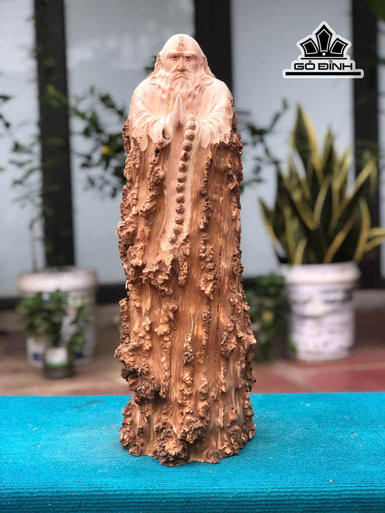 Tượng Đạt Ma Sư Tổ Gỗ Dổi Cao 56 Ngang 19 Sâu 19 (cm)
