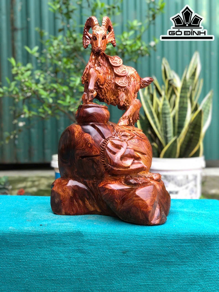 Tượng Nhất Dương Gỗ Cẩm Cao 62 Ngang 33 Sâu 33 (cm)