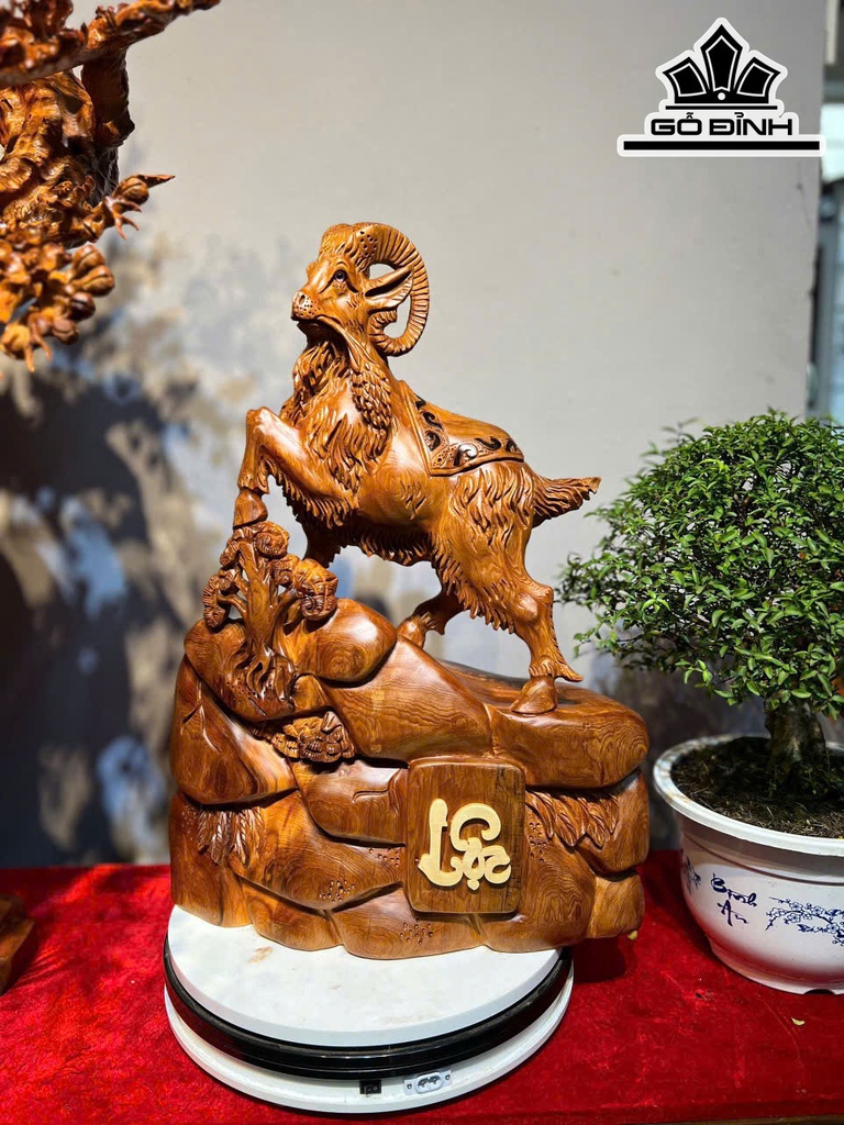 Tượng Nhất Dương Gỗ Ngọc Am Cao 58 Ngang 36 Sâu 15 (cm)