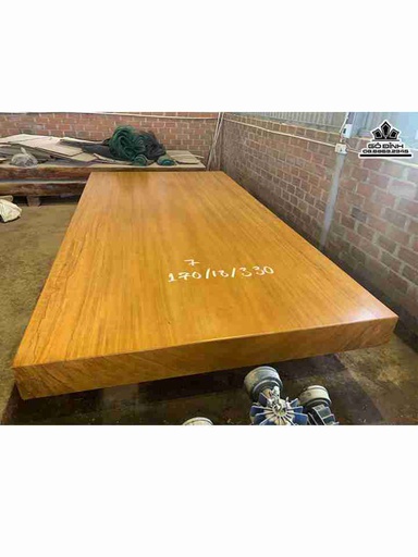 Sập Nguyên Khối Gỗ Gõ Vàng  Dài 330 Rộng 170 Dày 18 (cm)