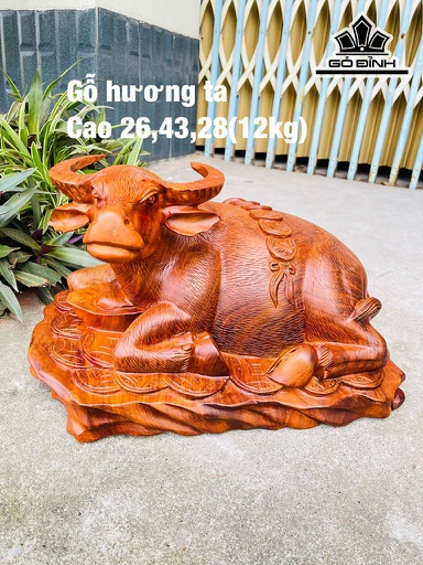 Tượng Trâu Gỗ Hương Cao 26 Ngang 43 Sâu 28 (cm)