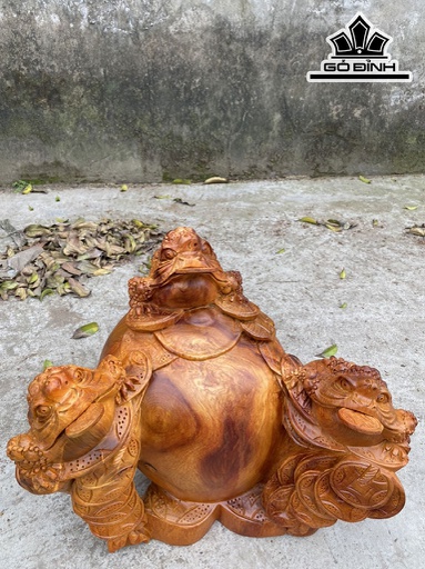 Tượng Tam Cóc Ngậm Tiền Gỗ Hương Cao 37 Ngang 40 Sâu 31 (cm)