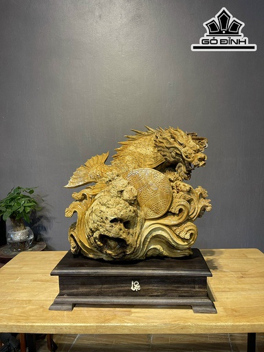 Tượng Cá Chép Hóa Rồng Gỗ Nu Nghiến Ngang 55 Cao 45 Sâu 22 (cm)