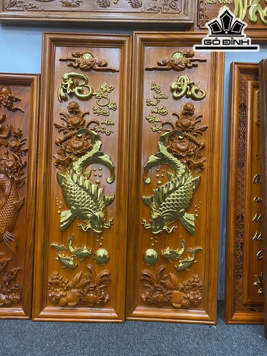 Tranh Lý Ngư Vọng Nguyệt Gỗ Hương Cao 117 Ngang 37 Khung 4 Ván 4 (cm)