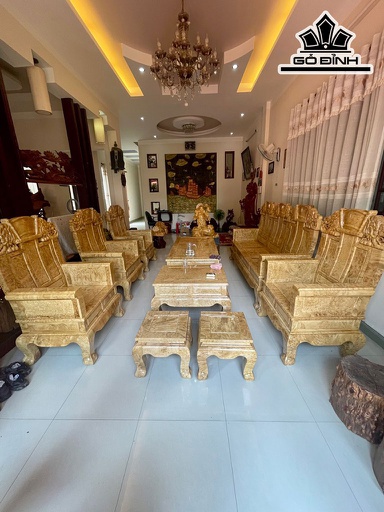 Bộ Bàn Ghế Gỗ Bò Ma Dài 223 Cao 134 (cm)