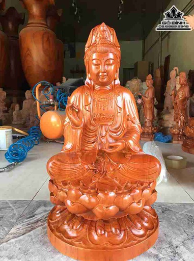 Tượng Phật Bà Quan Âm Ngồi Đài Sen  Cao 40 Rộng 23 Dày 22 (cm)