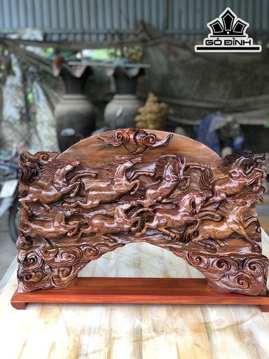 Tranh Mã Đáo Thành Công Gỗ Cẩm Cao 45 Ngang 65 Sâu 10 (cm)
