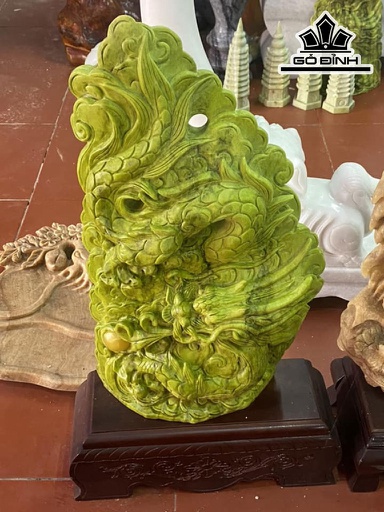 Tác Phẩm Rồng Đá Serpentine Cao 75 Ngang 36 (cm)
