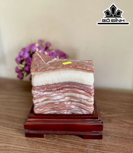 Tác Phẩm Đá Thịt Heo (Canxit) Cao 20 Ngang 19(cm) 3,11kg