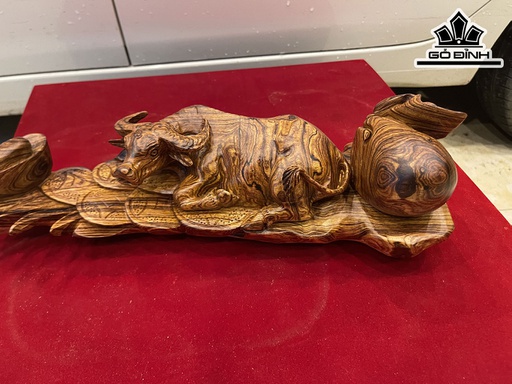 Tượng Trâu Gỗ Cẩm Cao 15 Ngang 40 Sâu 13 (cm)