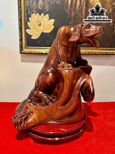 Tượng Chó Gỗ Hương Cao 38 Ngang 36 Sâu 35 (cm)