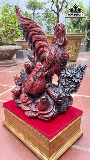 Tượng Gia Đình Gà Gỗ Trắc Cao 43 Ngang 35 Sâu 16 (cm)