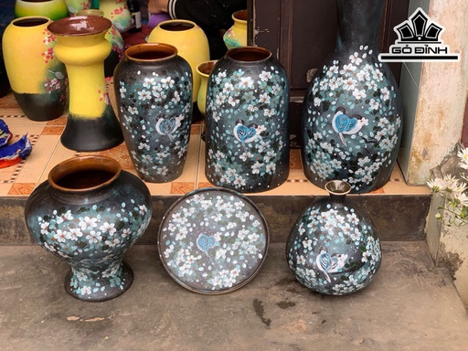 Set Đĩa Và Bình Hút Lộc Vuốt Tay Gốm Bát Tràng