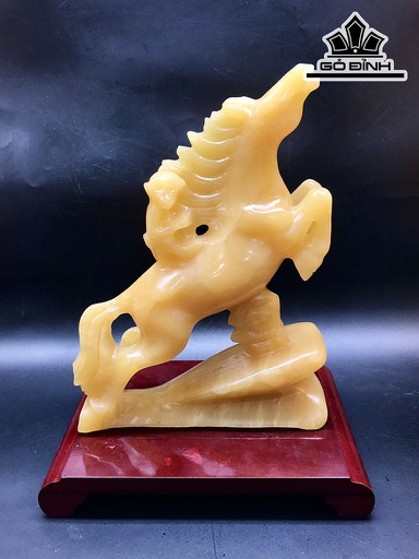 Tượng Mã Thượng Phong Hầu Đá Ngọc Hoàng Long Cao 24,2 Ngang 17,5 Sâu 5 (cm) 1,69kg
