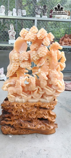 Tác Phẩm Mã Đáo Thành Công Đá Ngọc Hoàng Long Cao 106 Ngang 62 (cm) 90kg