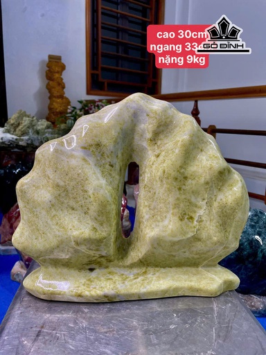 Tác Phẩm Hòn Trống Mái Đá Serpentine Cao 30 Ngang 33 (cm) 9kg
