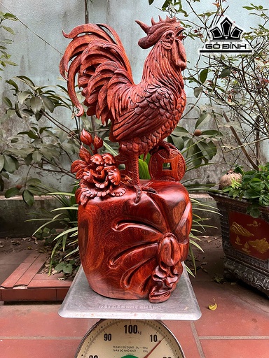 Tượng Gà Trống Gỗ Hương Cao 66 Ngang 32 Sâu 14 (cm)