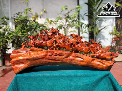 Tượng Bát Mã Gỗ Hương Cao 42 Ngang 101 Sâu 25 (cm)