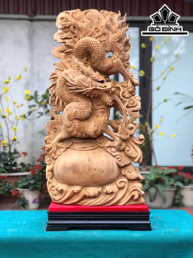 Tượng Nhất Long Trấn Chum Tiền Gỗ Ngọc Am Cao 83 Ngang 48 Sâu 19 (cm)