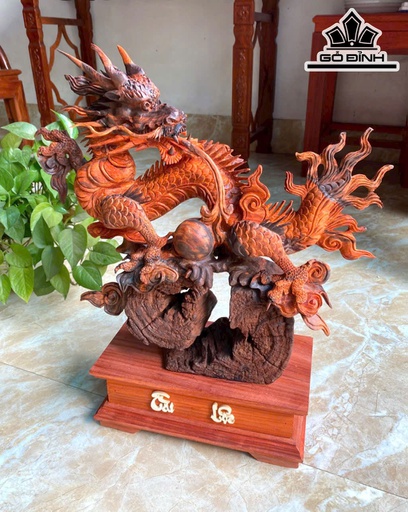 Tượng Nhất Long Gỗ Trắc Cao 47 Ngang 41 Sâu 11 (cm)
