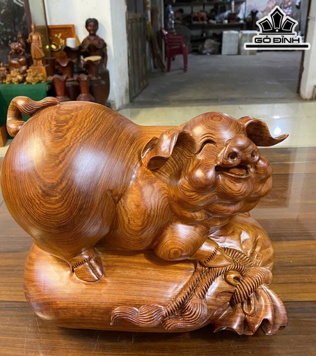 Tượng Heo Gỗ Hương Cao 25 Ngang 32 Sâu 20 (cm)