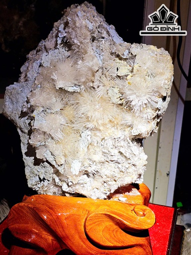 Bông Hoa Ưu Đàm Đá Trầm Tích Cao 33 Ngang 25 (cm) - 5,6kg