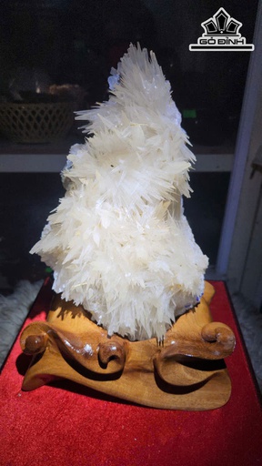 Bông Hoa Ưu Đàm Đá Trầm Tích Cao 28 Ngang 17 (cm) - 3,1kg